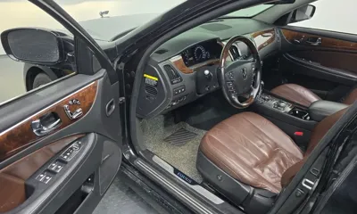 Hyundai Equus 2010, 229287 км, за 2636.27 USD - фото 11