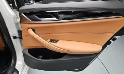 BMW 5-Series 2020, 57150 км, за 18708.15 USD - фото 25