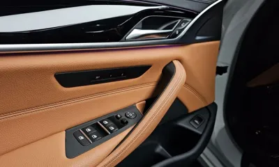 BMW 5-Series 2020, 57150 км, за 18708.15 USD - фото 31