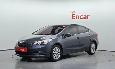 Kia K3 · 2015 год