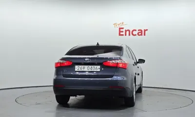 Kia K3 2015, 181024 км, за 2535.27 USD