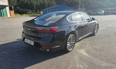 Kia K7 2016, 100309 км, за 8609.26 USD