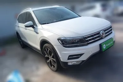 Volkswagen Tiguan L 2017, 180200 км, за 8223 USD