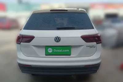 Volkswagen Tiguan L 2017, 180200 км, за 8223 USD
