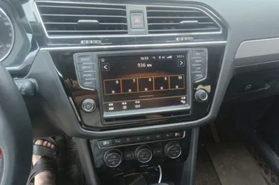 Volkswagen Tiguan L 2017, 180200 км, за 8223 USD - фото 13