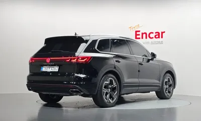 Volkswagen Touareg 2026, 5761 км, за 59426.27 USD