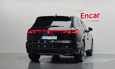 Volkswagen Touareg 2026, 5761 км, за 59426.27 USD