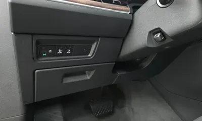 Volkswagen Touareg 2026, 5761 км, за 59012.74 USD - фото 20