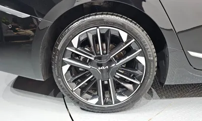 Kia K8 2025, 19247 км, за 24247.54 USD