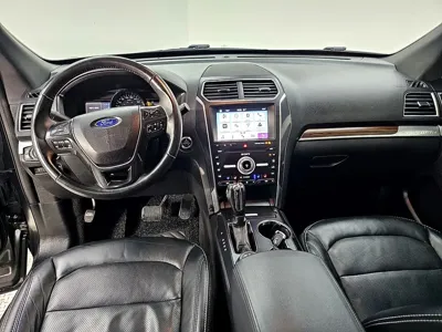 Ford Explorer 2019, 114810 км, за 9058.68 USD