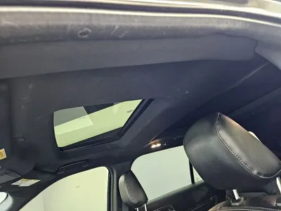 Ford Explorer 2019, 114810 км, за 9058.68 USD - фото 12