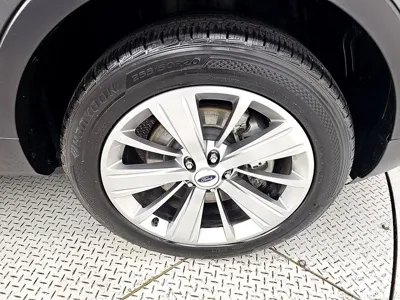 Ford Explorer 2019, 114810 км, за 9058.68 USD - фото 20