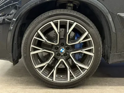 BMW X5M 2021, 37618 км, за 58290.67 USD