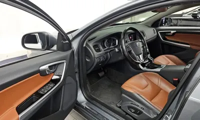 Volvo S60 2017, 71644 км, за 8079.35 USD - фото 10