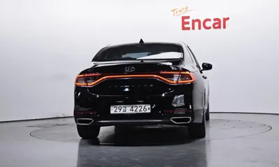 Hyundai Grandeur 2018, 113909 км, за 10278.44 USD