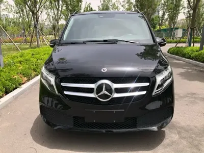 Mercedes-Benz V-Class 2021, 90000 км, за 29134.22 USD