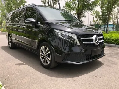 Mercedes-Benz V-Class 2021, 90000 км, за 29134.22 USD