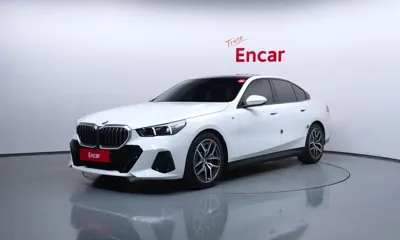 BMW 5-Series · 2025 год