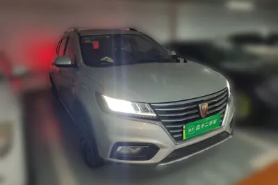 Roewe RX5 New Energy 2017, 106600 км, за 5764 USD