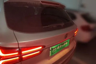 Roewe RX5 New Energy 2017, 106600 км, за 5764 USD