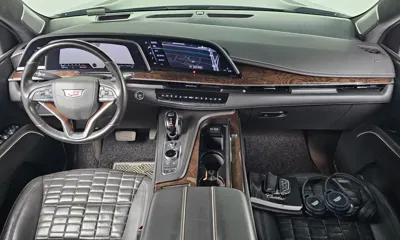 Cadillac Escalade 2022, 45911 км, за 55701.5 USD - фото 7