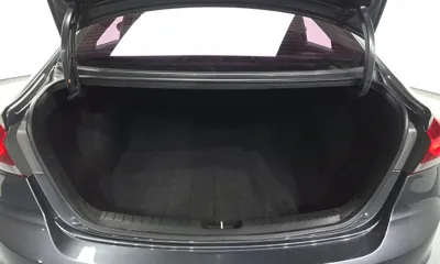 Hyundai Avante 2018, 61052 км, за 7020.73 USD - фото 20