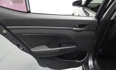 Hyundai Avante 2018, 61052 км, за 7020.73 USD - фото 25