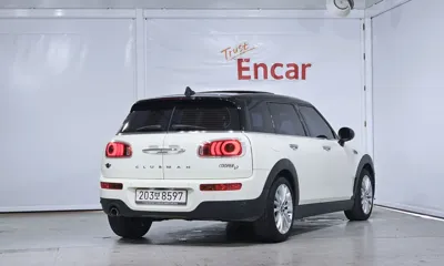 MINI Clubman 2018, 82437 км, за 9130.32 USD