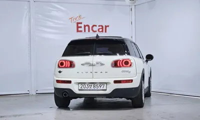 MINI Clubman 2018, 82437 км, за 9130.32 USD