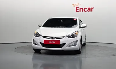 Hyundai Avante 2014, 191288 км, за 2312.52 USD