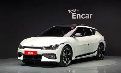 Kia EV6 · 2023 год