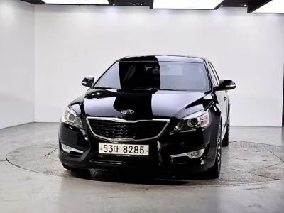 Kia K7 2012, 139896 км, за 2210.23 USD