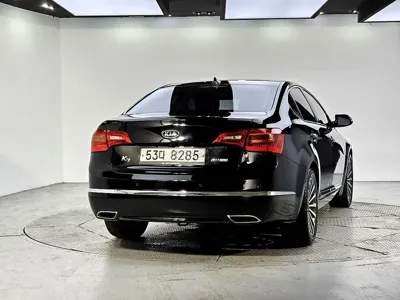 Kia K7 2012, 139896 км, за 2210.23 USD