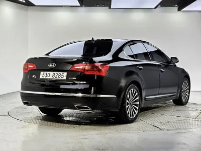 Kia K7 2012, 139896 км, за 2210.23 USD