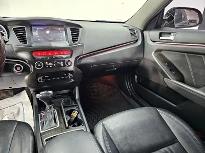 Kia K7 2012, 139896 км, за 2210.23 USD - фото 10
