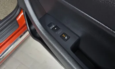 Hyundai Sonata 2016, 140677 км, за 5814.34 USD - фото 18