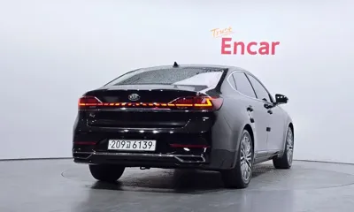 Kia K7 2021, 57884 км, за 11349.61 USD