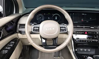 Kia Canival 2023, 47025 км, за 20907.18 USD - фото 12