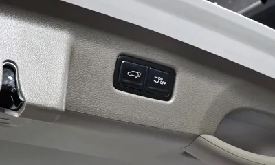 Kia Canival 2023, 47025 км, за 20907.18 USD - фото 20
