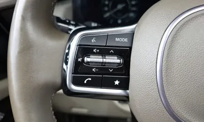 Kia Canival 2023, 47025 км, за 20907.18 USD - фото 29