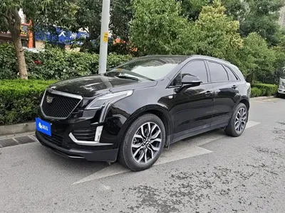Cadillac XT5 · 2022 год