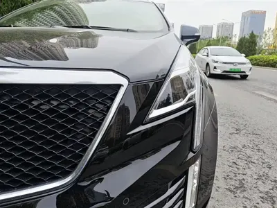 Cadillac XT5 2022, 55599 км, за 21217.33 USD