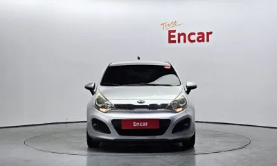 Kia Pride 2014, 119930 км, за 2949.29 USD