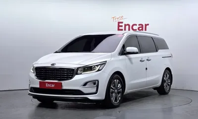 Kia Canival · 2019 год