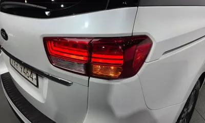 Kia Canival 2019, 88061 км, за 8977.37 USD - фото 23