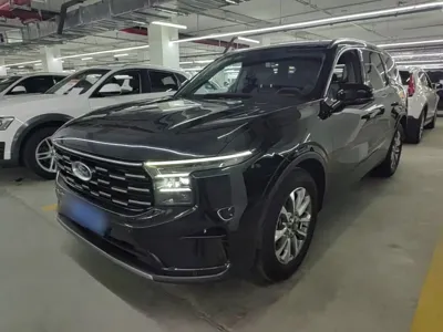 Ford Edge · 2023 год