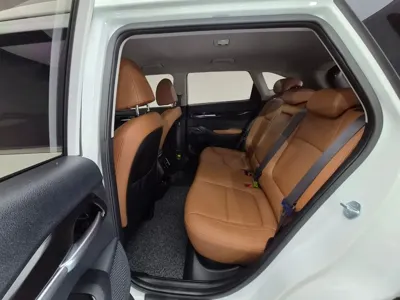 Kia Seltos 2024, 28000 км, за 16669.92 USD