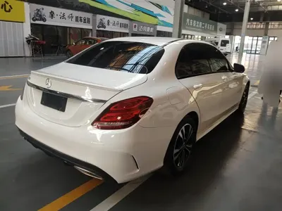 Mercedes-Benz C-Class 2017, 132600 км, за 10741.4 USD