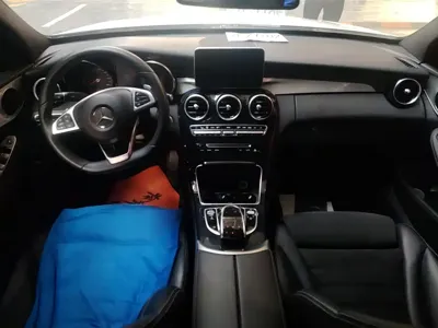 Mercedes-Benz C-Class 2017, 132600 км, за 10741.4 USD - фото 12