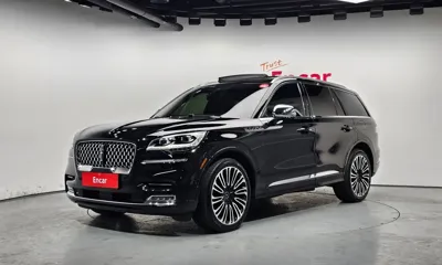 Lincoln Aviator · 2021 год